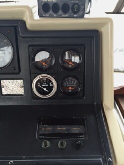 boat gauge 2 after before.jpg