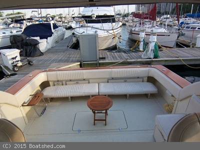 autoimage-37674_BoatPic_Cockpit.jpg