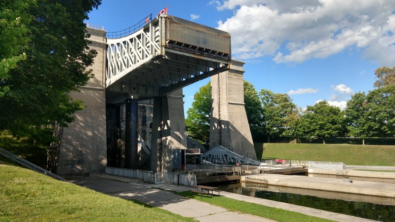 Peterborough Lift locks