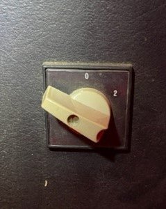 Main Breaker Knob.jpg