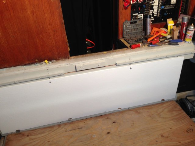 FORWARD BULKHEAD ELECTRICAL PANEL