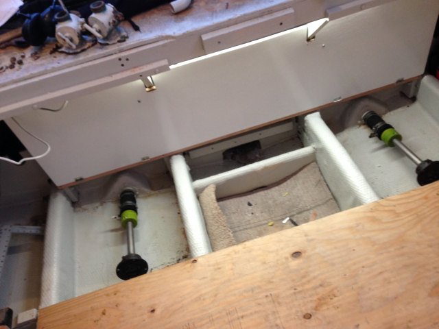 AFT BULKHEAD FUEL PANEL