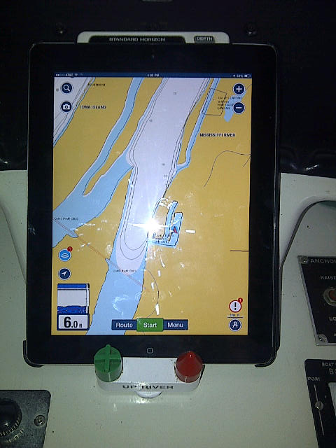 Navionics Chart Plotter