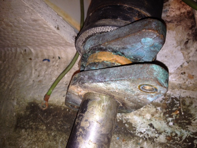 stuffing box.JPG