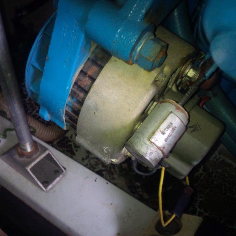 Alternator2.jpg