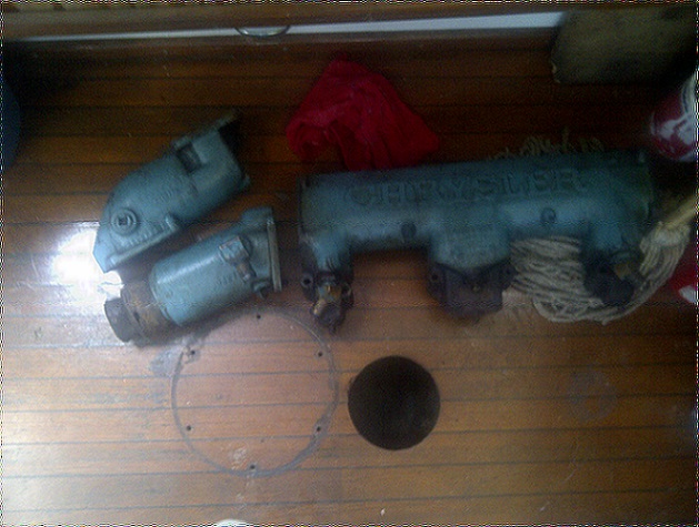 Manifolds apart