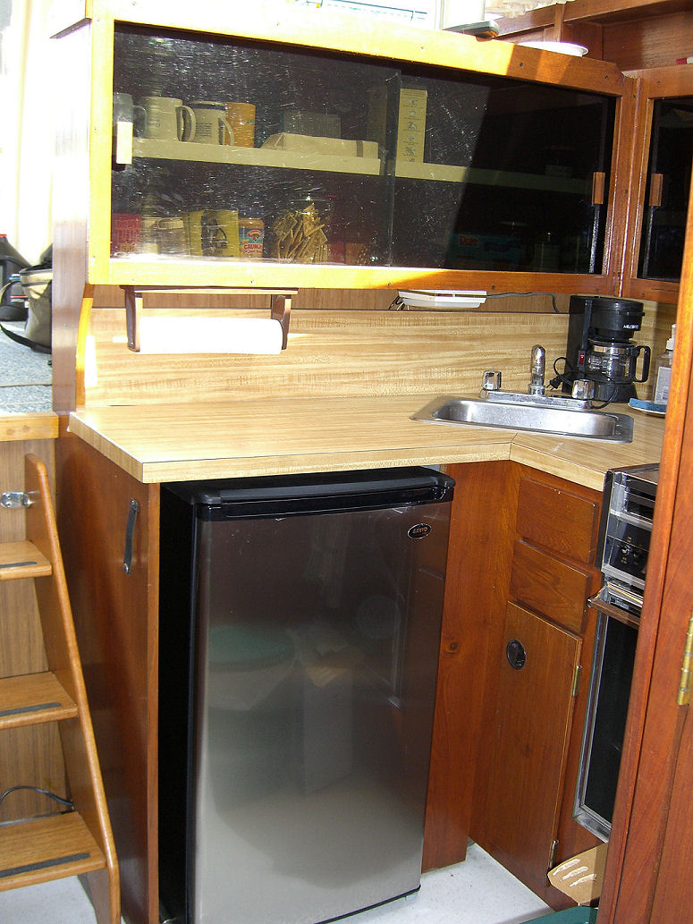 galley-2-060506-775.jpg