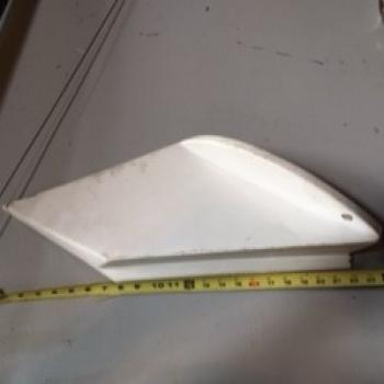 Exhaust Deflector - Starboard - Click Image to Close