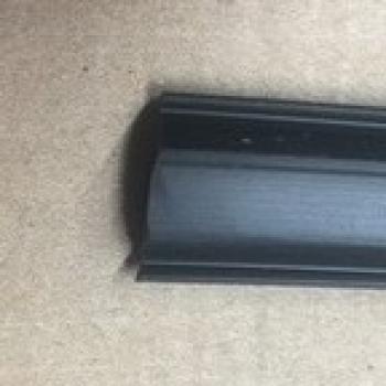 Windshield Gasket (C) - Click Image to Close