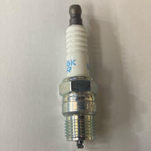 NJK Spark plugs (Factory replacement)