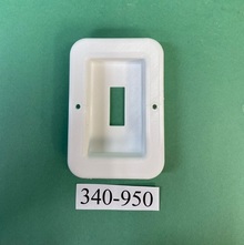 Switch Plate - 1 Slot (Vertical) -- (340-950)